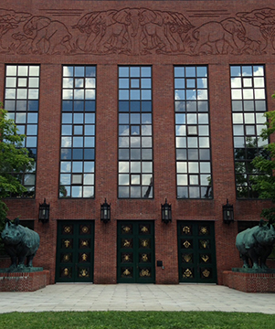 Entrance to Harvard Bio Labs Building