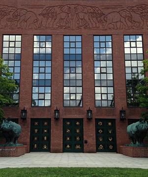 Picture of main Bio Labs entrance